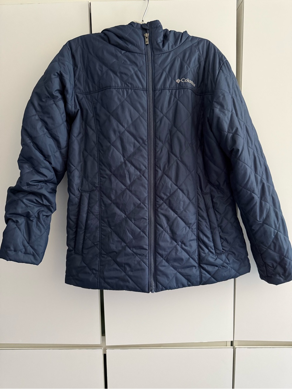 Columbia Women's Quilted Hooded Puffer Jacket - Navy Blue